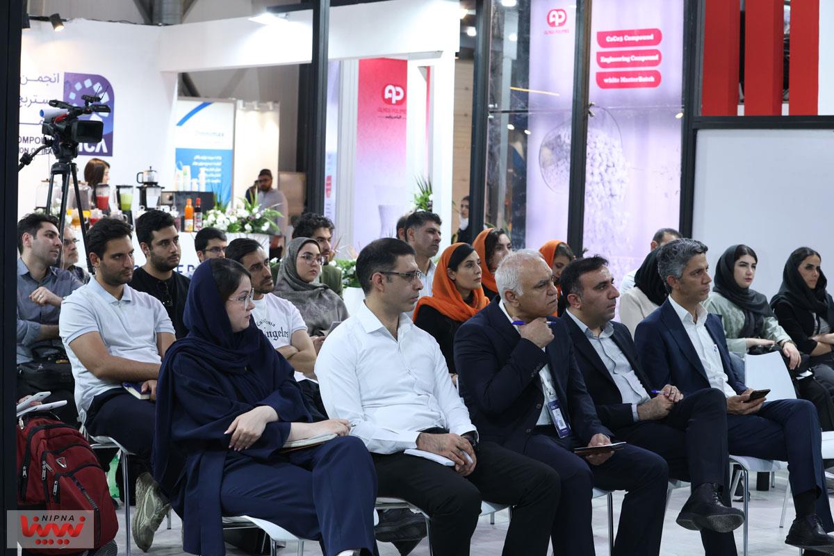 سالن شماره 5 و 6 در اولین روز از نوزدهمین نمایشگاه بین المللی ایران پلاست 34