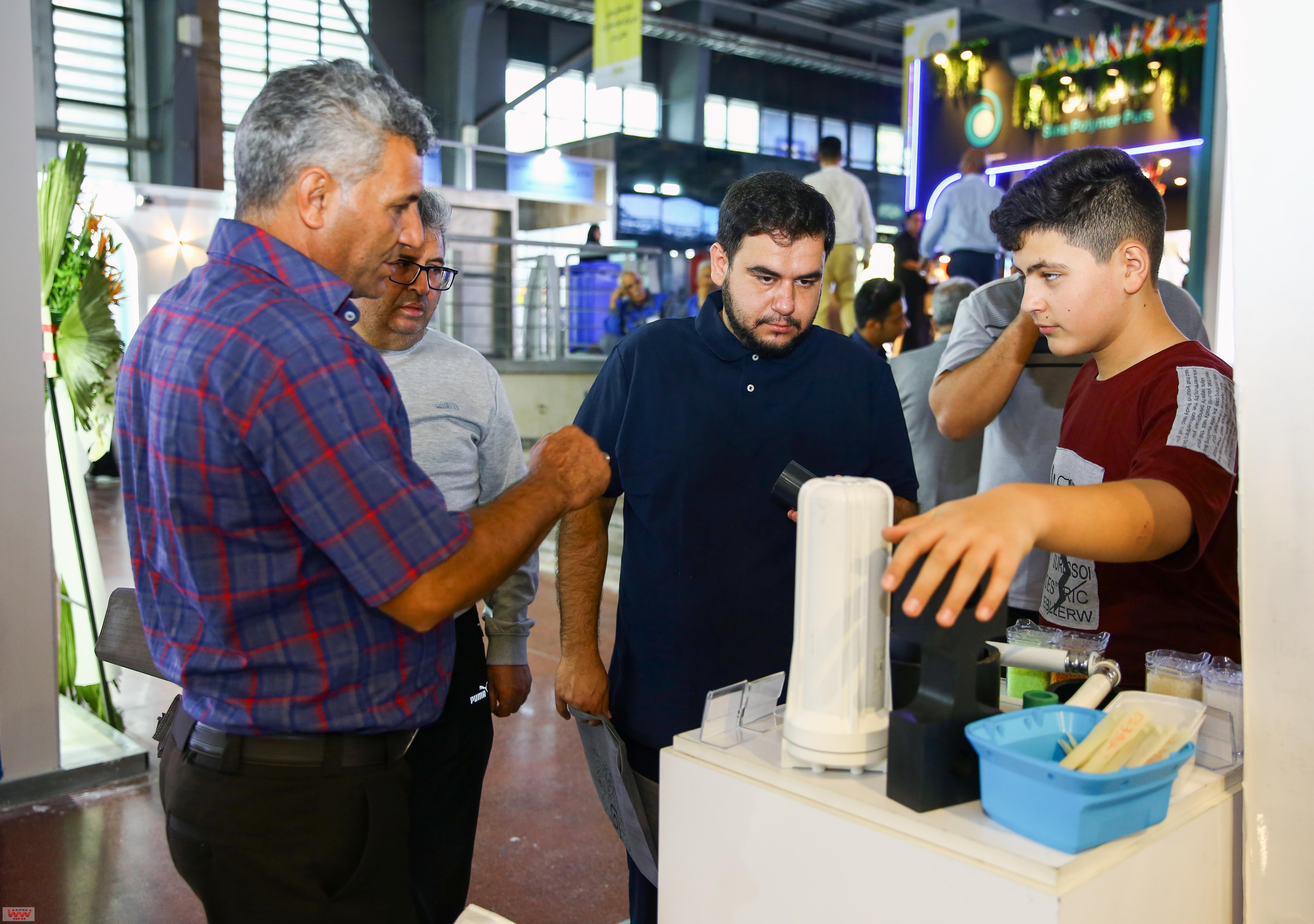 گزارش تصویری چهارمین روز از نوزدهمین نمایشگاه بین المللی ایران پلاست (1) 17