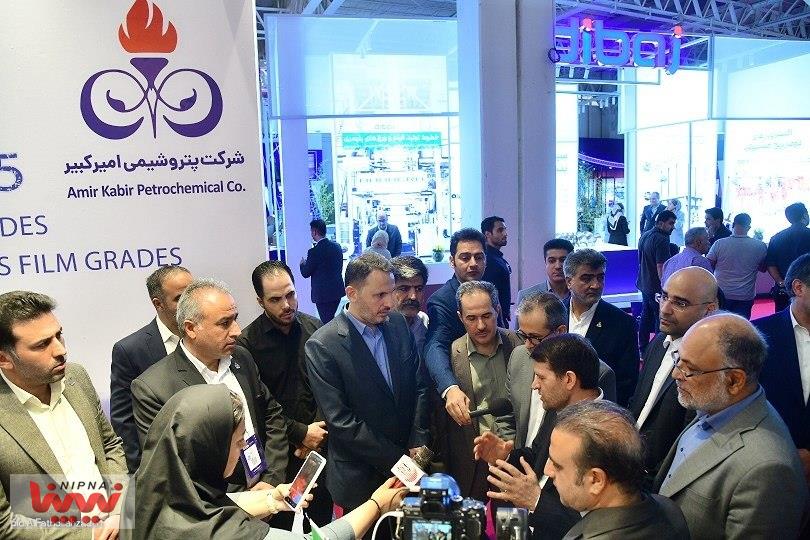 بازدید مدیرعامل شرکت ملی صنایع پتروشیمی از سالن 8 و 9 و غرفه NPC در نوزدهمین نمایشگاه بین المللی ایران پلاست_ بخش دوم 29