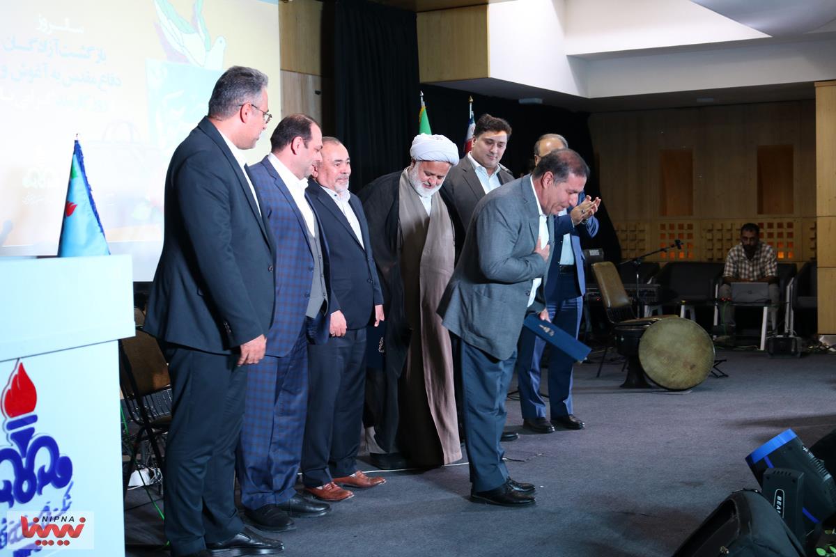 آیین تجلیل از ایثارگران و آزادگان شرکت ملی صنایع پتروشیمی برگزار شد 3