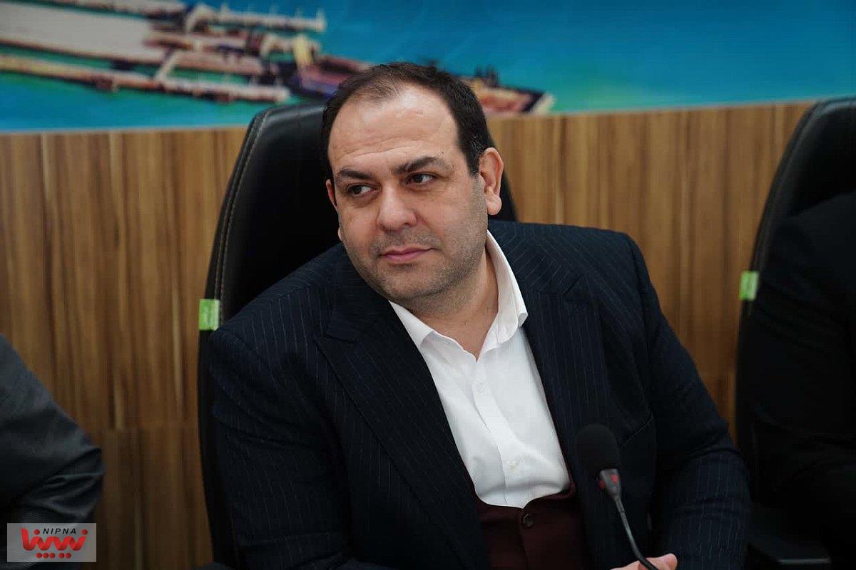 برگزاری میز خدمت در منطقه ویژه اقتصادی پتروشیمی با حضور مدیر منابع انسانی شرکت ملی صنایع پتروشیمی 6