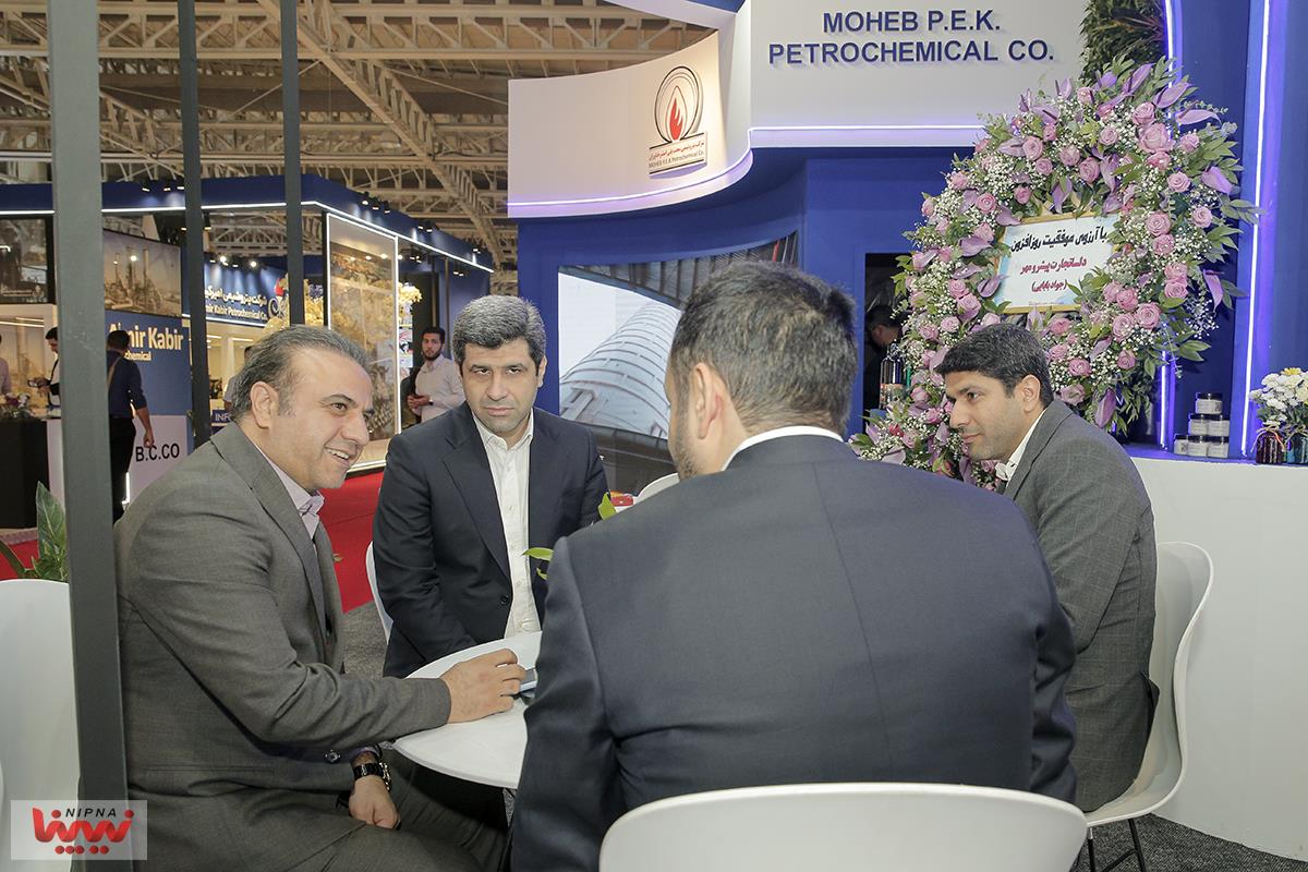 گزارش تصویری از سالن 8 و 9 در دومین روز از نوزدهمین نمایشگاه بین المللی ایران پلاست 56