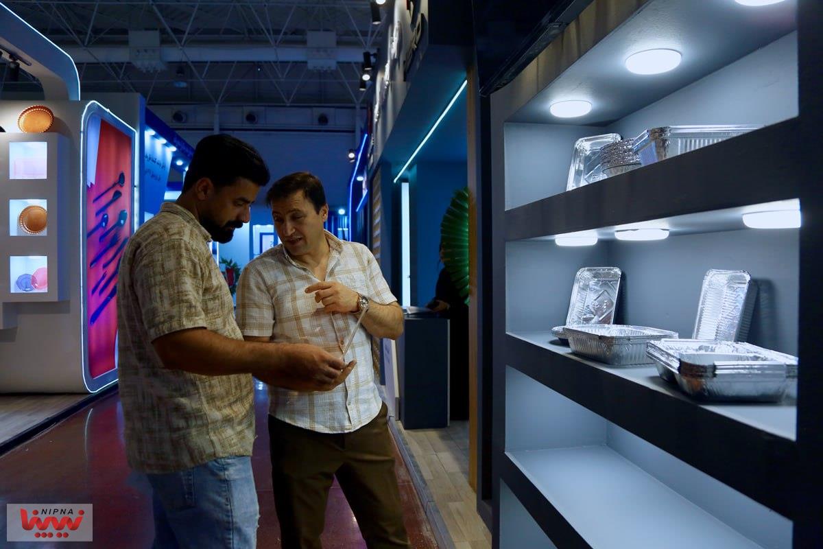 گزارش تصویری از سالن های 35 و 38 در اولین روز از نوزدهمین نمایشگاه بین المللی ایران پلاست 39