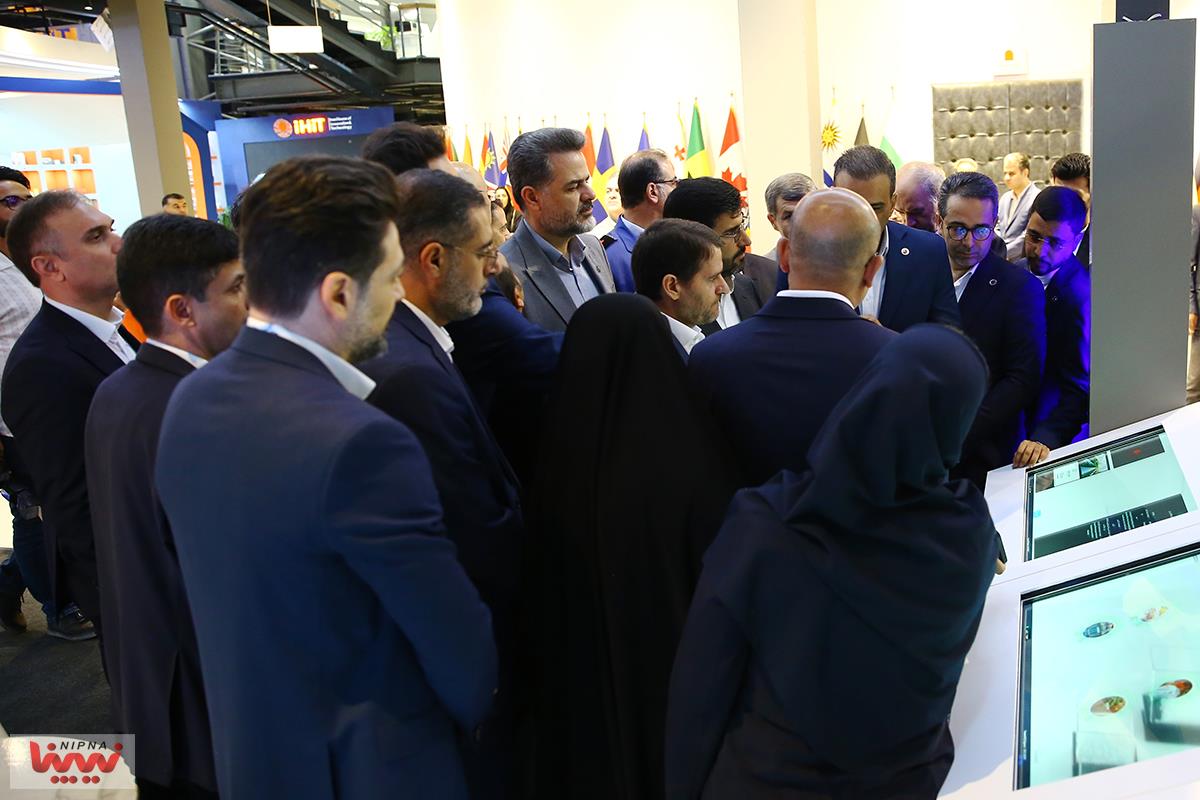 رونمایی از سامانه سماپ با حضور مدیرعامل شرکت ملی صنایع پتروشیمی 37