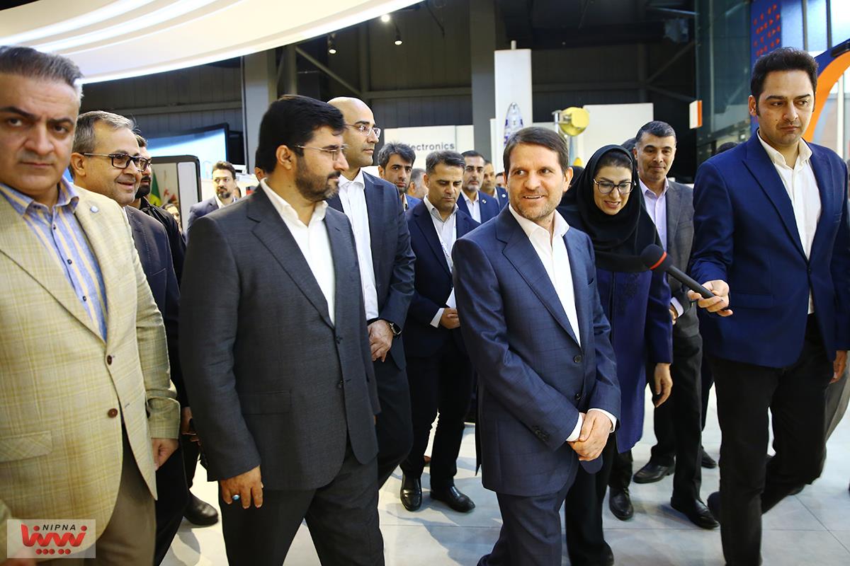 رونمایی از سامانه سماپ با حضور مدیرعامل شرکت ملی صنایع پتروشیمی 15