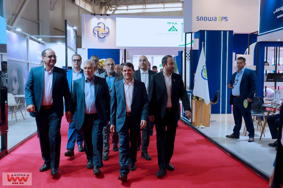 بازدید مدیرعامل شرکت ملی صنایع تروشیمی از سالن 31b  در اولین روز از نوزدهمین نمایشگاه بین المللی ایران پلاست 2