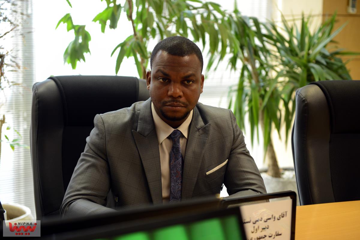 دیدار معاون وزیر نفت و مدیرعامل شرکت ملی صنایع پتروشیمی با سفیر ساحل عاج 19