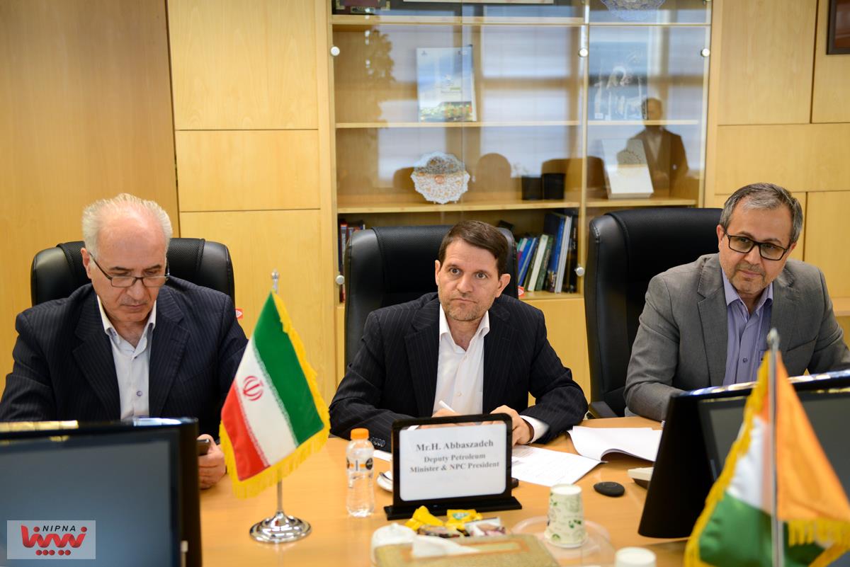 دیدار معاون وزیر نفت و مدیرعامل شرکت ملی صنایع پتروشیمی با سفیر ساحل عاج 3