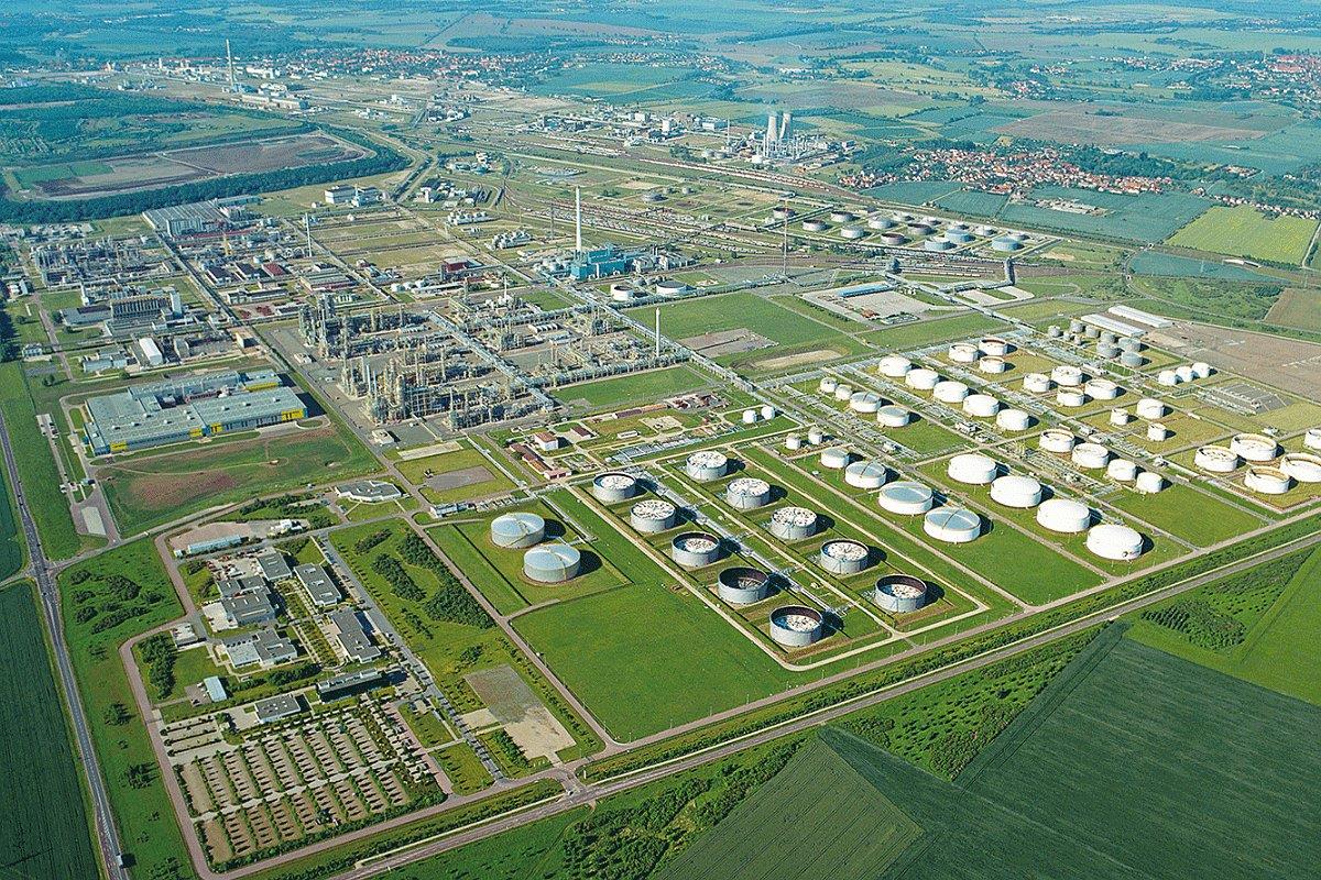 نگاهی به اجلاس شیمی ۲۰۲۵/ فرهنگ، چابکی و فناوری در هم تنیده شدند