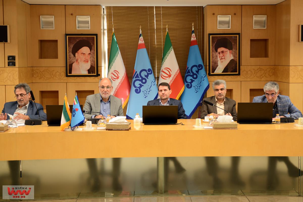 نشست مدیرعامل شرکت ملی صنایع پتروشیمی و کارکنان مدیریت طرح ها با حضور نمایندگان بازرسی کل کشور 19