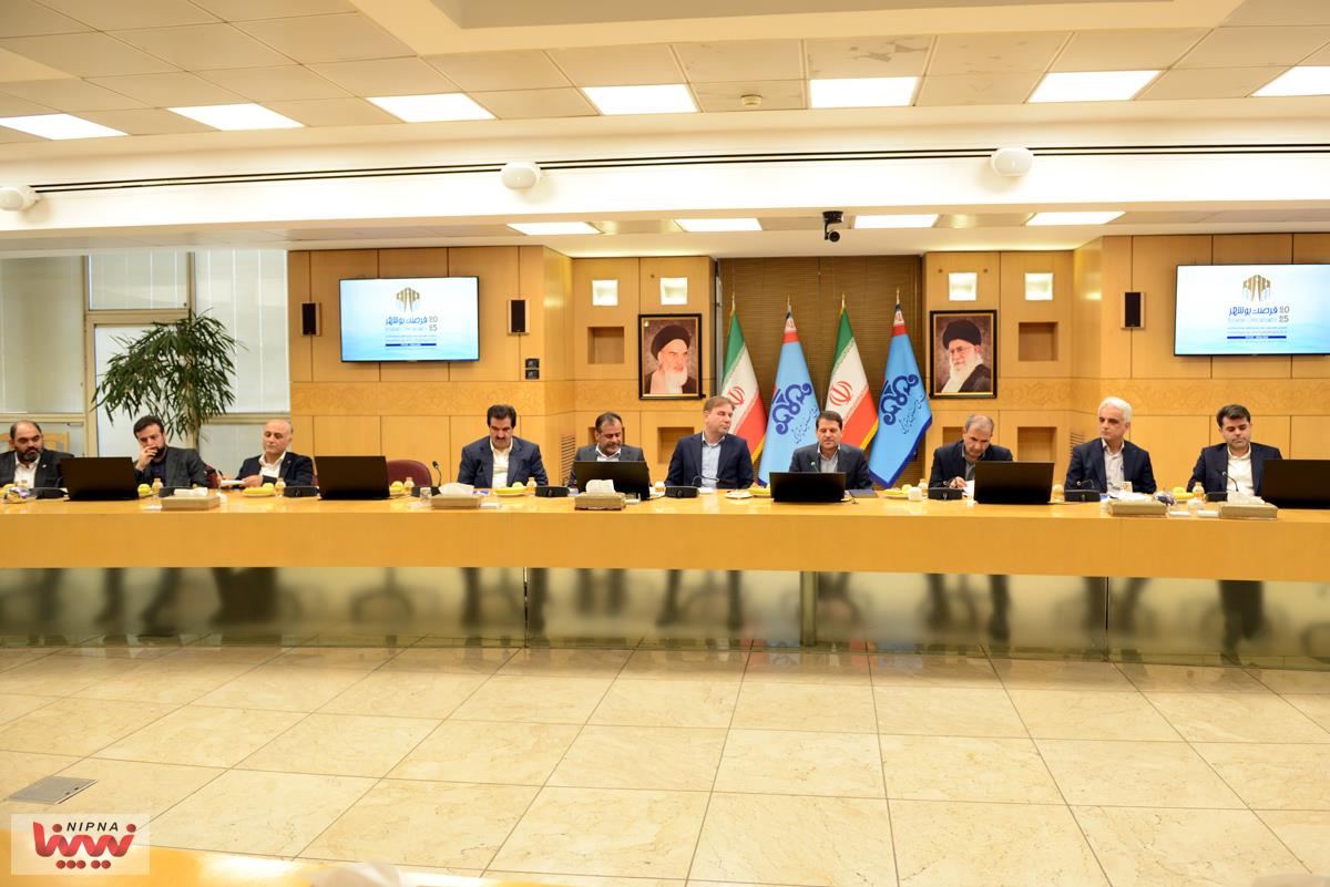 نشست هماهنگی برای نخستین همایش ملی فرصت های سرمایه گذاری در زنجیره ارزش صنایع پتروشیمی استان بوشهر 39