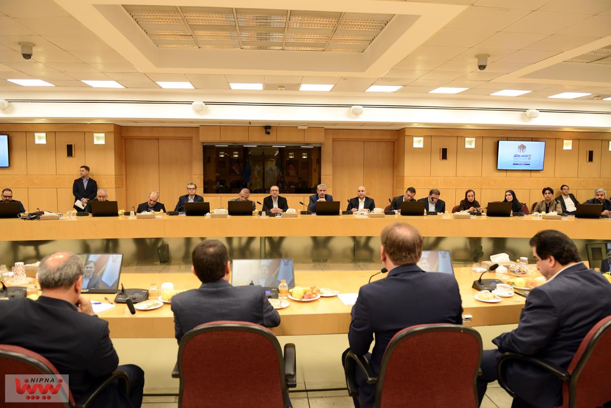 نشست هماهنگی برای نخستین همایش ملی فرصت های سرمایه گذاری در زنجیره ارزش صنایع پتروشیمی استان بوشهر 28