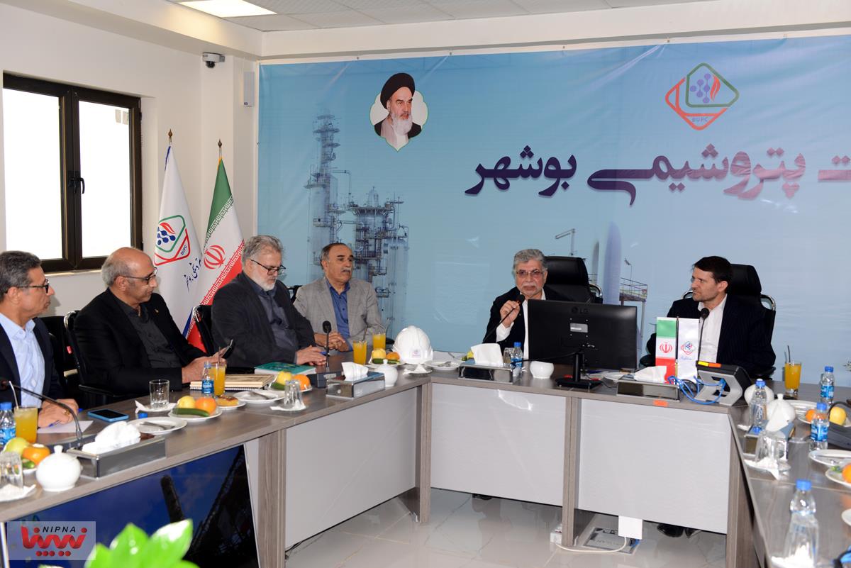 گزارش تصویری بازدید معاون وزیر نفت و مدیرعامل شرکت ملی صنایع پتروشیمی از پتروشیمی بوشهر و امضای تفاهم نامه بین شرکت پژوهش و فناوری و پتروشیمی بوشهر 8
