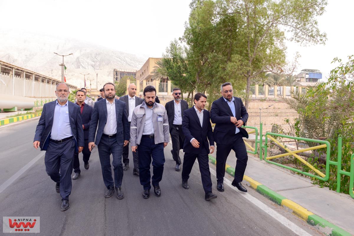 گزارش تصویری بازدید معاون وزیر نفت و مدیرعامل شرکت ملی صنایع پتروشیمی از پتروشیمی زاگرس و امضای تفاهم نامه بین پتروشیمی زاگرس و پتروشیمی مبین انرژی خلیج فارس 14