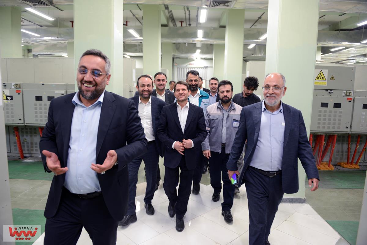 گزارش تصویری بازدید معاون وزیر نفت و مدیرعامل شرکت ملی صنایع پتروشیمی از پتروشیمی مبین انرژی خلیج فارس 9