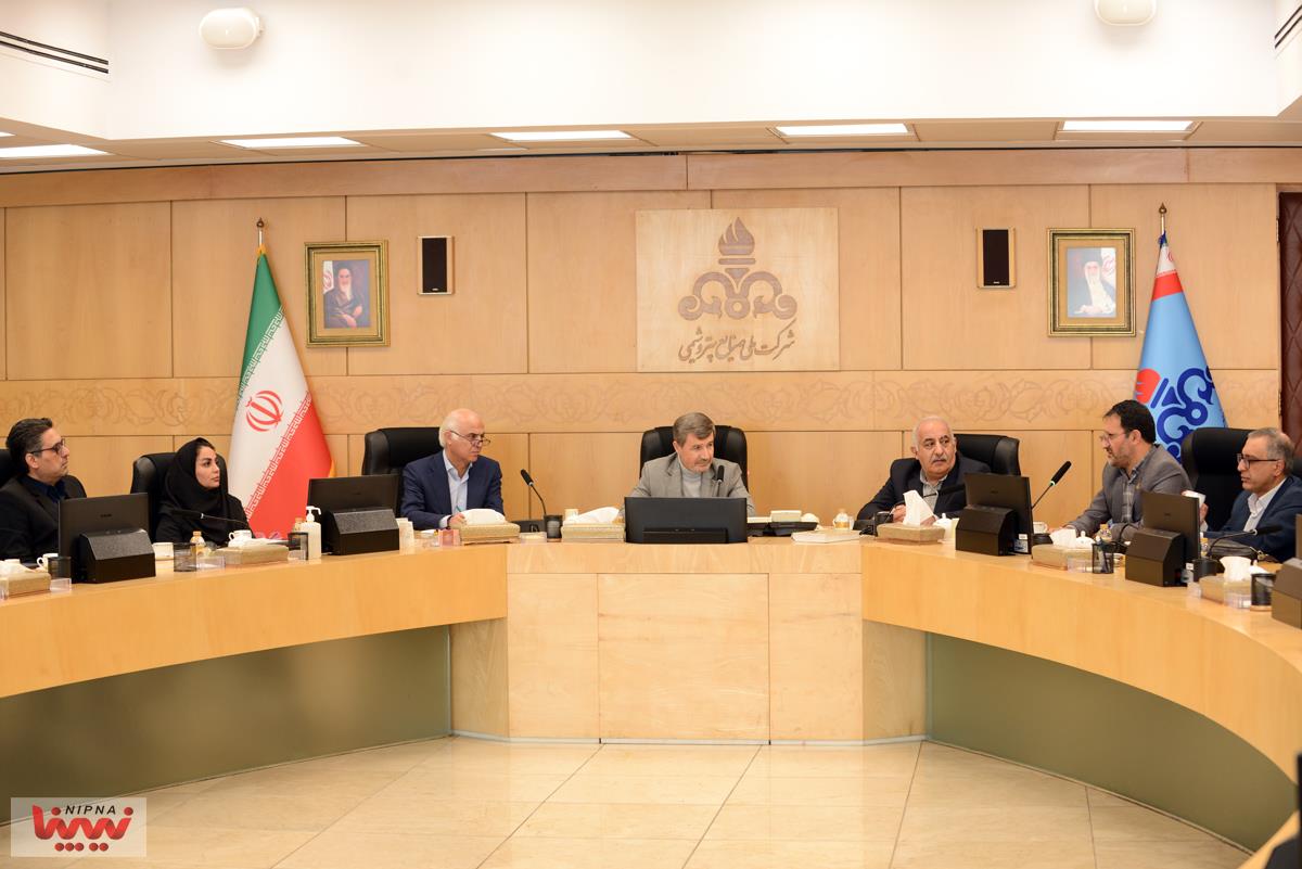 گزارش تصویری بررسی چالش ها، نیازها و فرصت های صنعت دارویی کشور در ارتباط با زنجیره تامین پتروشیمی