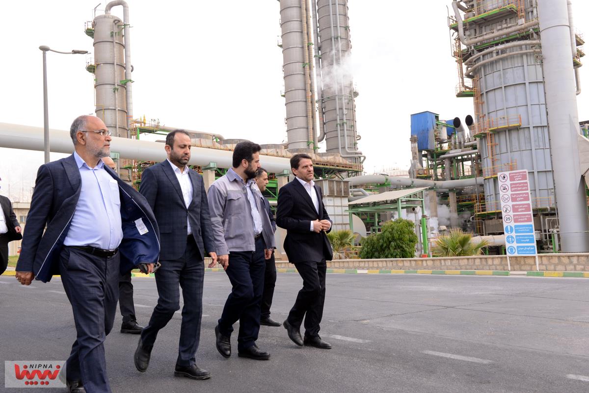 گزارش تصویری بازدید معاون وزیر نفت و مدیرعامل شرکت ملی صنایع پتروشیمی از پتروشیمی زاگرس و امضای تفاهم نامه بین پتروشیمی زاگرس