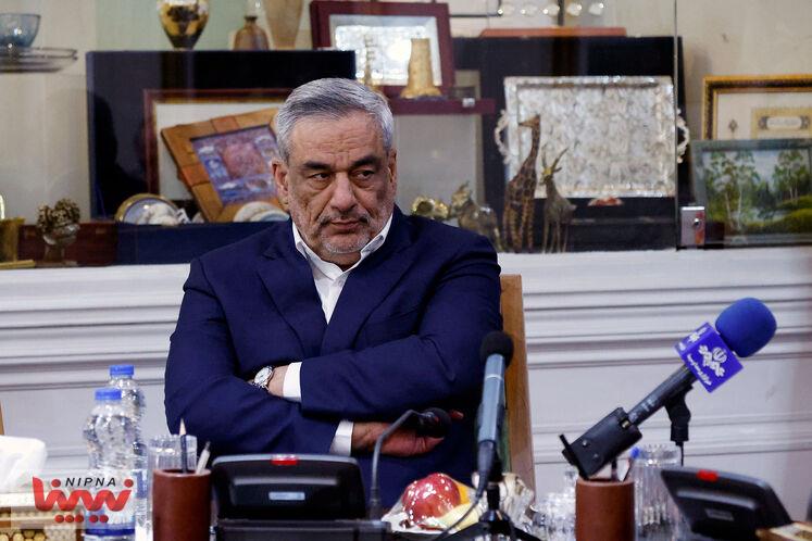 نشست هم اندیشی وزیر نفت با فعالان پتروشیمی 17