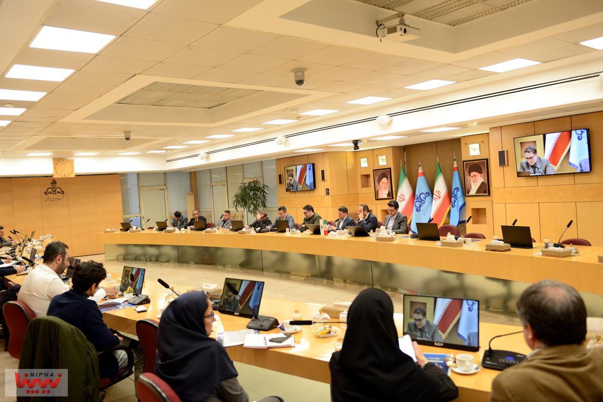 نشست بررسی نحوه حضور صنعت پتروشیمی در بیست و نهمین دوره نمایشگاه روپلاستیکا در روسیه 1