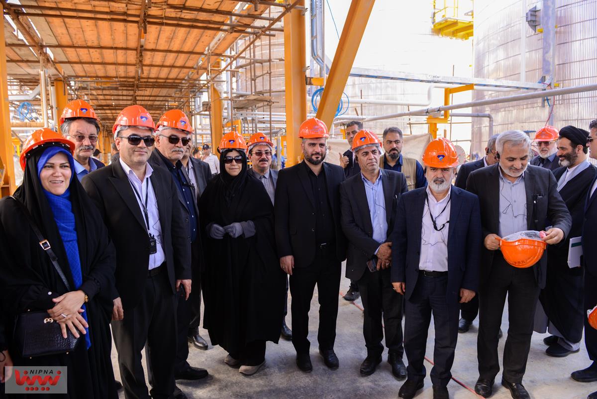 گزارش تصویری بازدید معاون وزیر نفت و مدیرعامل شرکت ملی صنایع پتروشیمی از پتروشیمی پتروناد آسیا 14