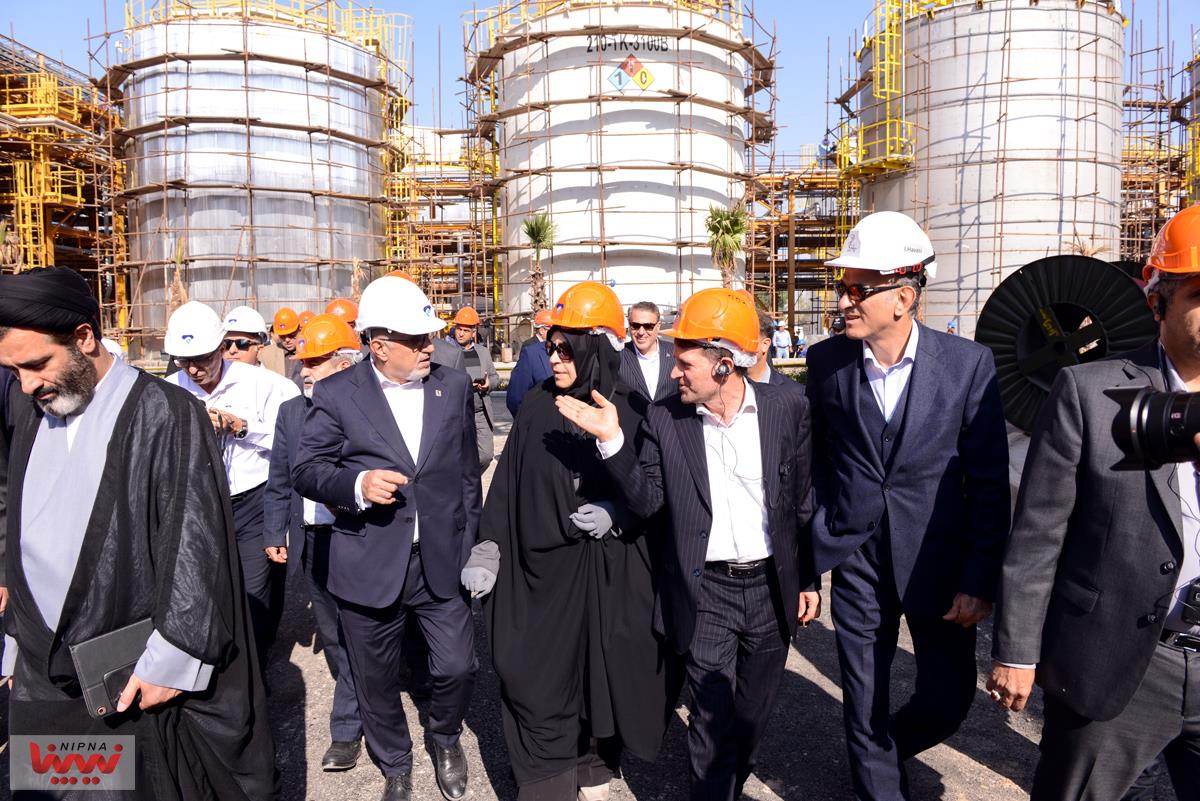 گزارش تصویری بازدید معاون وزیر نفت و مدیرعامل شرکت ملی صنایع پتروشیمی از پتروشیمی پتروناد آسیا 11