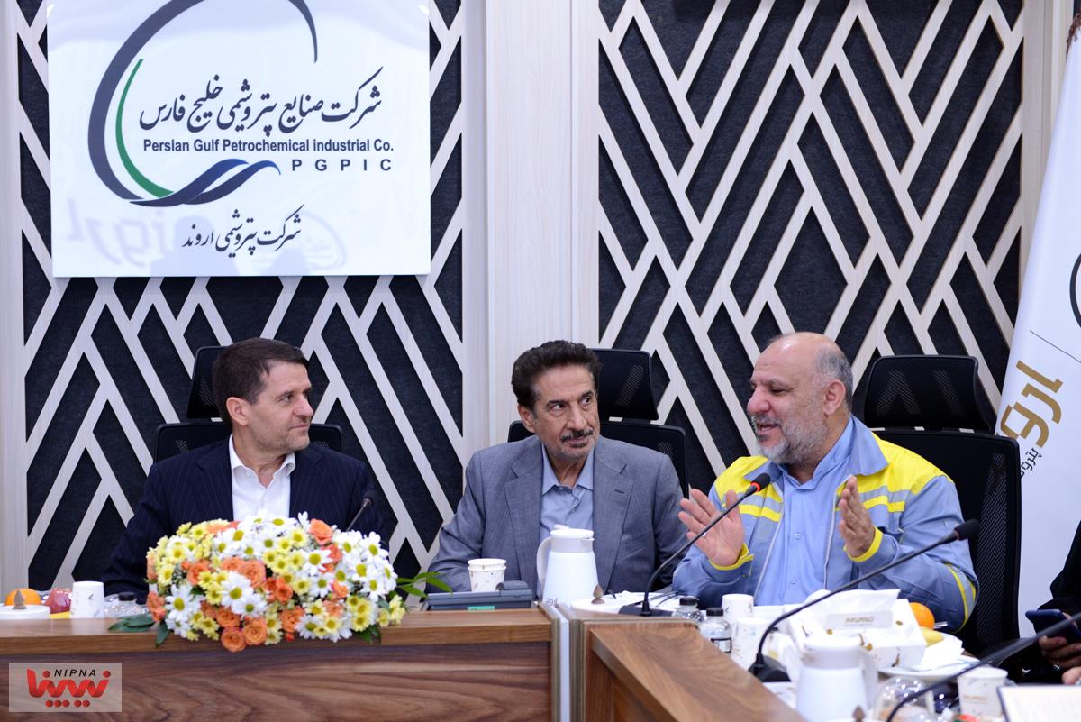 گزارش تصویری بازدید معاون وزیر نفت و مدیرعامل شرکت ملی صنایع پتروشیمی از پتروشیمی اروند 13