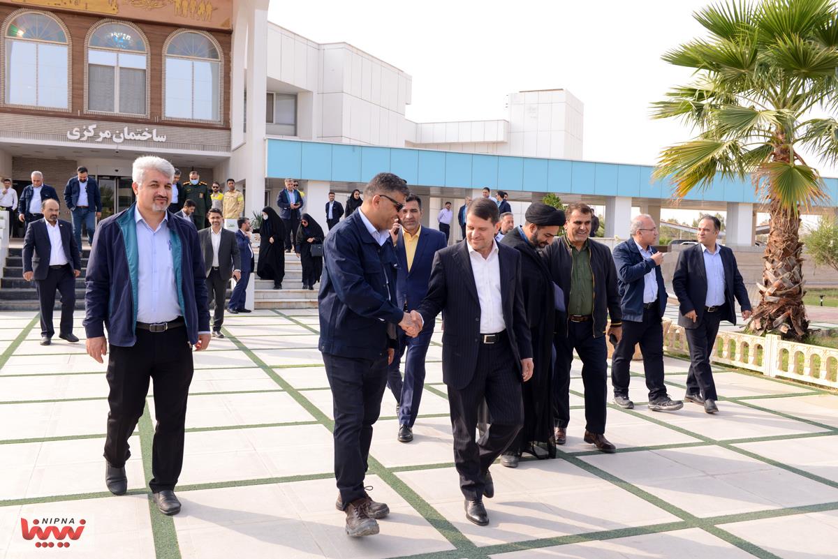 گزارش تصویری بازدید معاون وزیر نفت و مدیرعامل شرکت ملی صنایع پتروشیمی از بیدبلند خلیج فارس 46
