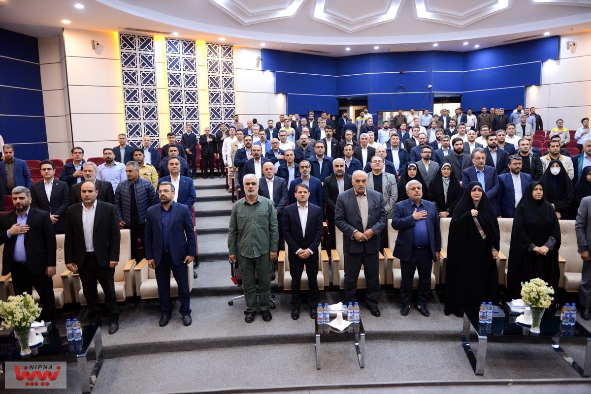 گزارش تصویری بازدید معاون وزیر نفت و مدیرعامل شرکت ملی صنایع پتروشیمی از بیدبلند خلیج فارس 34