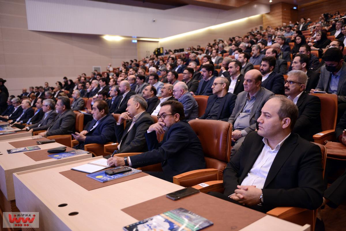 برگزاری همایش پتروفن 1404 42