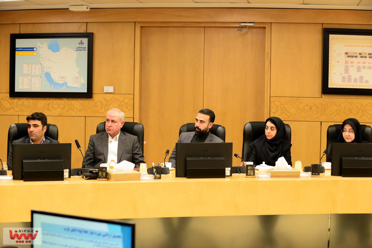 نشست هم اندیشی امور حقوقی شرکت ملی صنایع پتروشیمی با بازرسی کل کشور 6