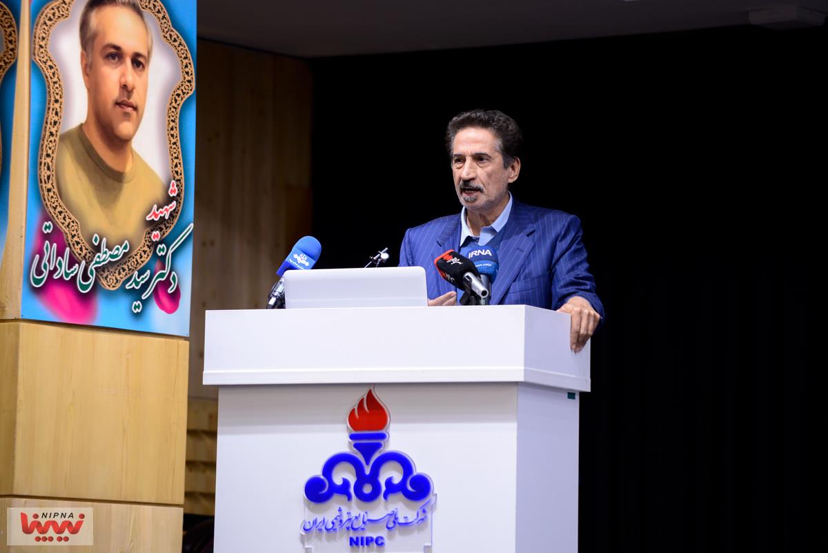 آیین امضای تفاهم نامه همکاری در راستای مدیریت مصرف و بهینه سازی انرژی با سرمایه گذاری صنعت پتروشیمی 14