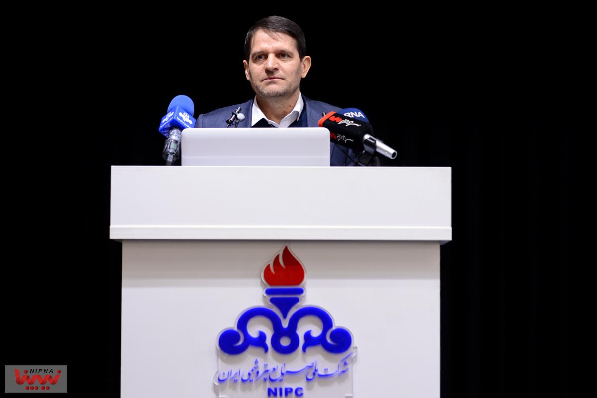 آیین امضای تفاهم نامه همکاری در راستای مدیریت مصرف و بهینه سازی انرژی با سرمایه گذاری صنعت پتروشیمی 6