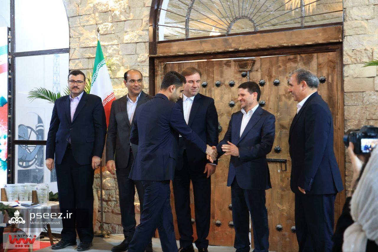 آیین آغاز به کار نهمین نمایشگاه تخصصی ساخت داخل در صنعت نفت، گاز و پتروشیمی در عسلویه 19