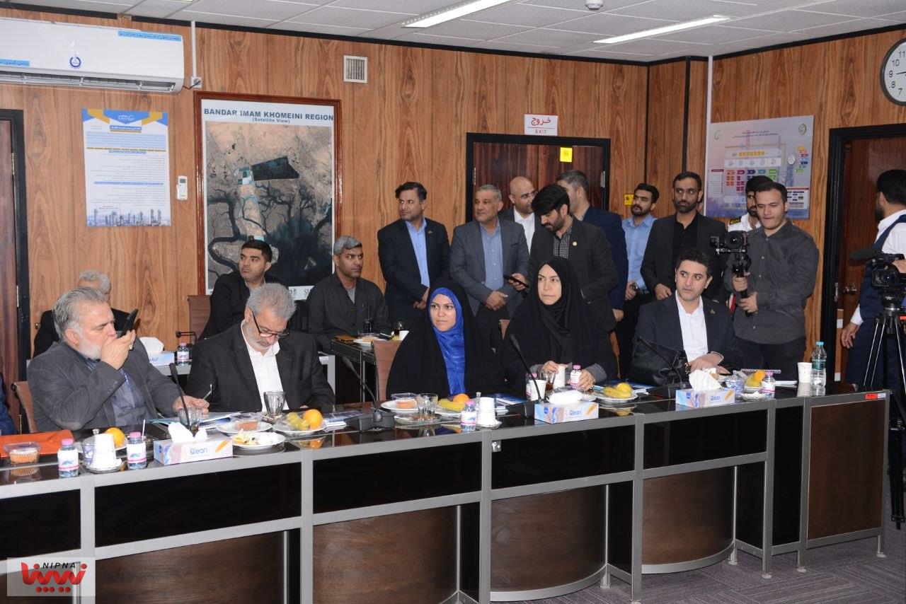 بازدید معاون‌ وزیر نفت و مدیرعامل شرکت ملی صنایع پتروشیمی از پتروشیمی بندر امام 23