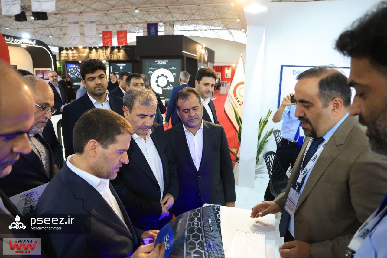 آیین آغاز به کار نهمین نمایشگاه تخصصی ساخت داخل در صنعت نفت، گاز و پتروشیمی در عسلویه 13