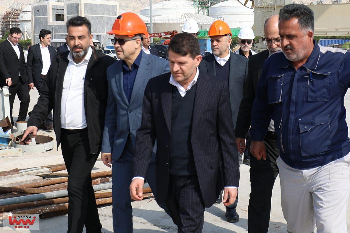 بازدید معاون وزیر نفت و مدیرعامل شرکت ملی صنایع پتروشیمی از منطقه عسلویه 9