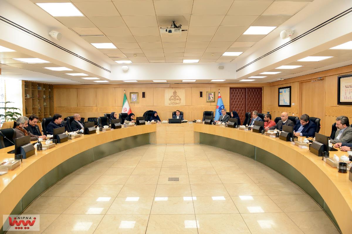 گزارش تصویری بررسی چالش های زیست محیطی طرح های توسعه ای صنعت پتروشیمی 12