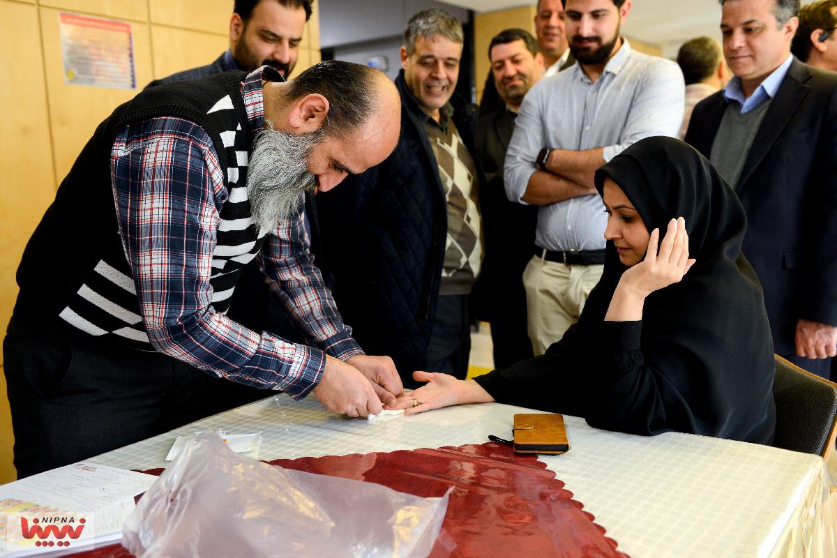 گزارش تصویری اهدای خون توسط کارکنان NPC به مناسبت دهه فجر 19