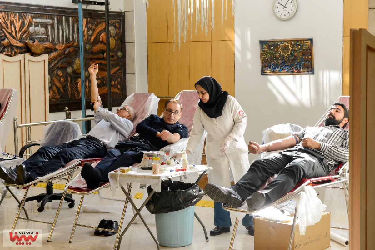 گزارش تصویری اهدای خون توسط کارکنان NPC به مناسبت دهه فجر 16