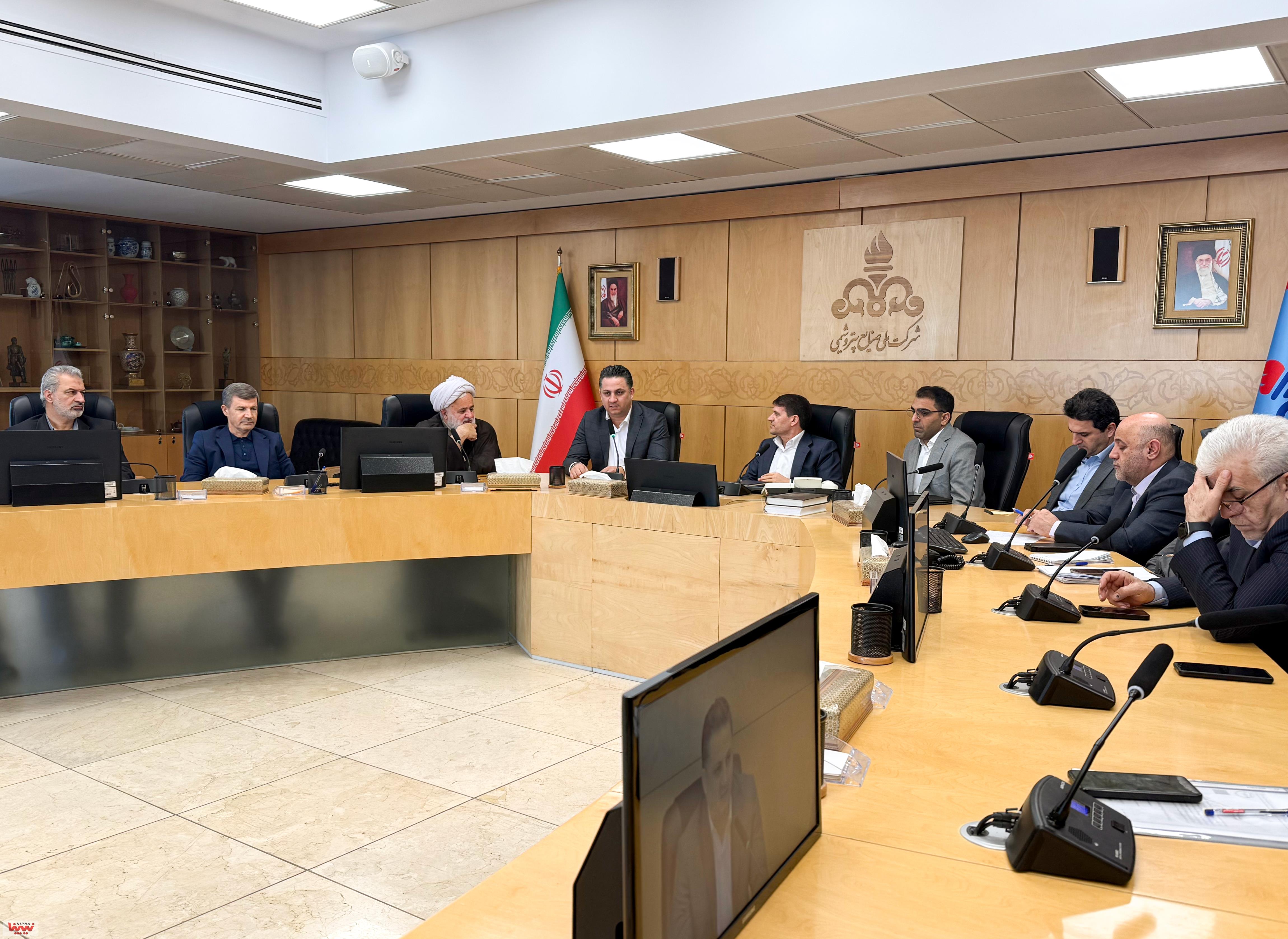 لزوم انسجام اطلاع‌رسانی و تقویت جایگاه رسانه‌ای در صنعت نفت