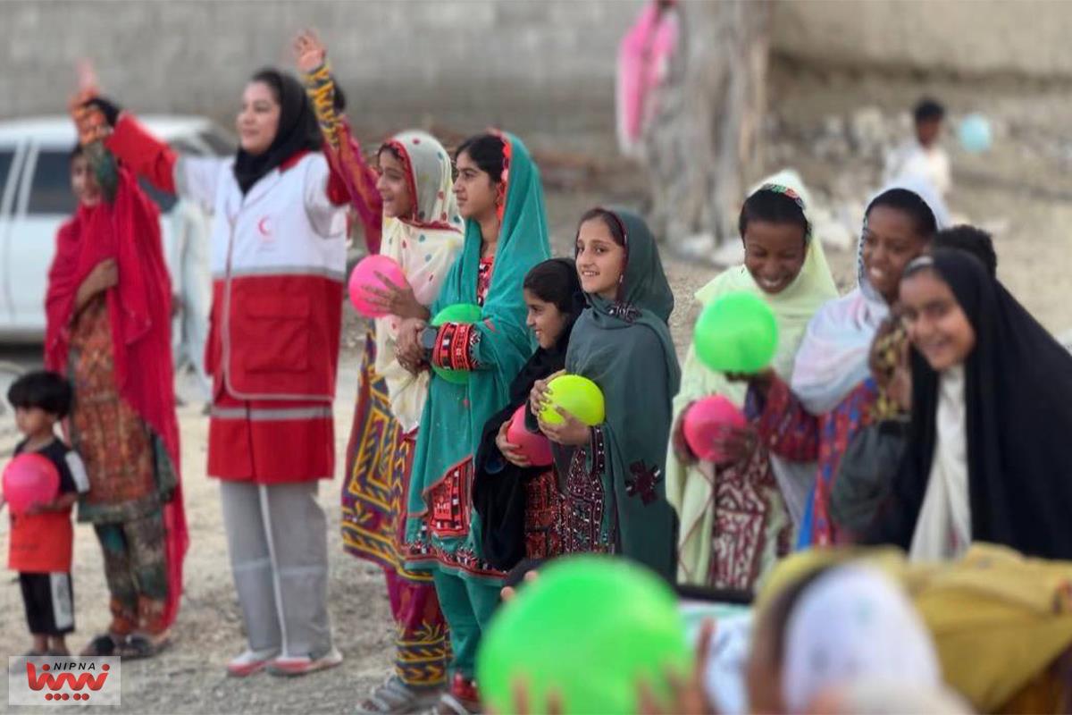 اردوی جهادی خدمات درمانی و توزیع بسته های بهداشتی در جنوب استان سیستان و بلوچستان 5