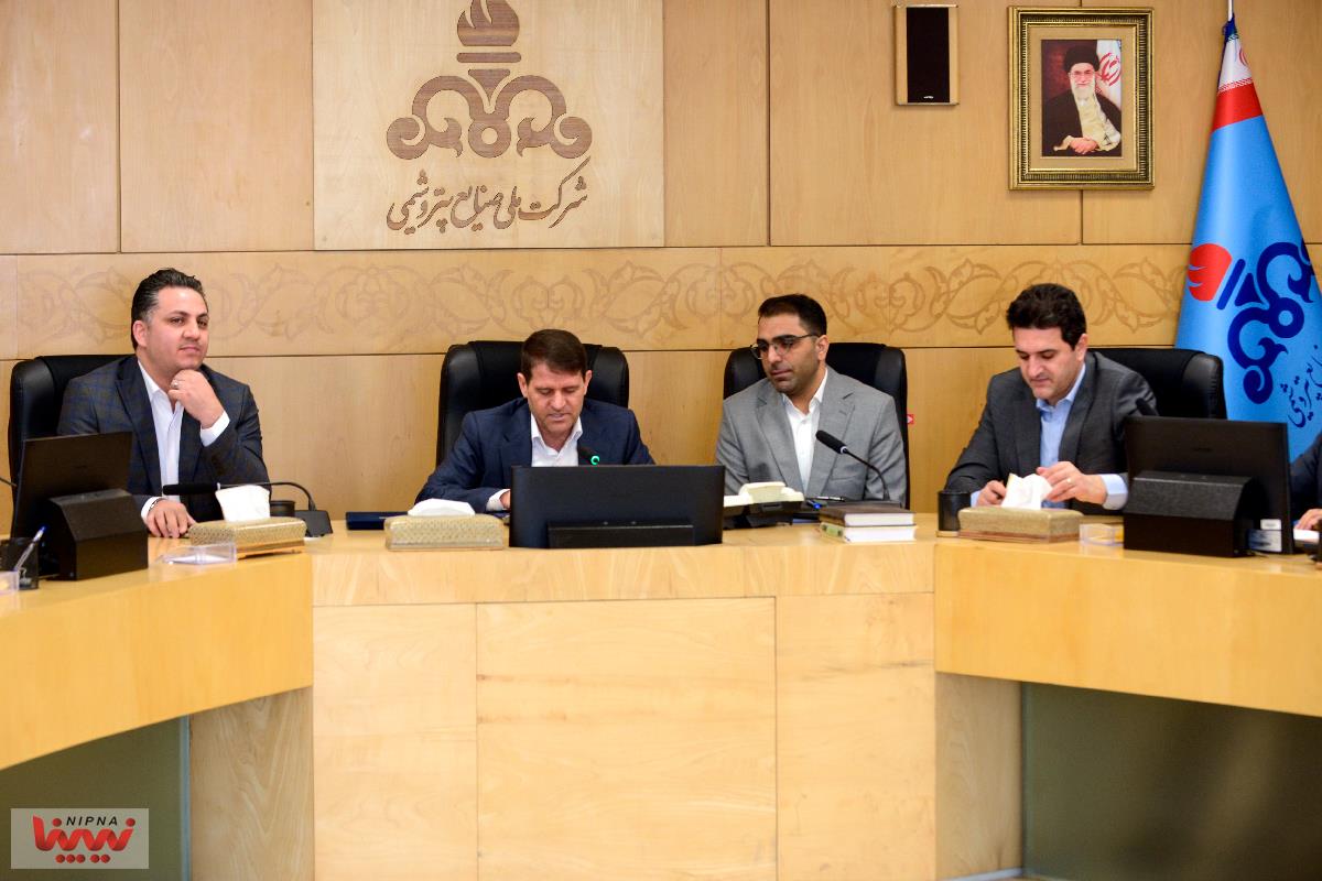 آیین تکریم و معارفه سرپرست روابط عمومی شرکت ملی صنایع پتروشیمی 10