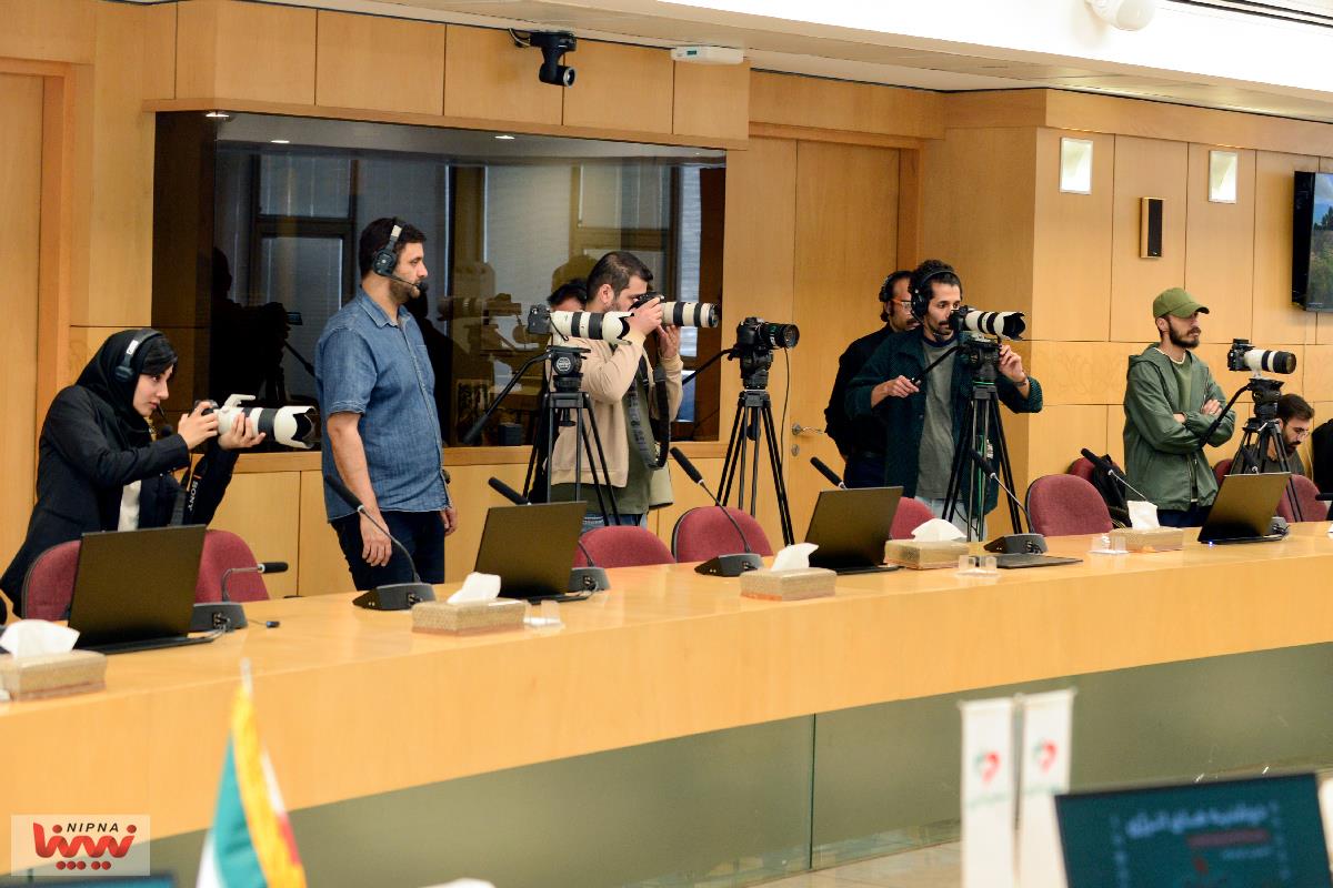 مراسم اهدای جوایز اجتماعی مرحله دوم و سوم دوشنبه های انرژی ( پویش نبض انرژی) 24