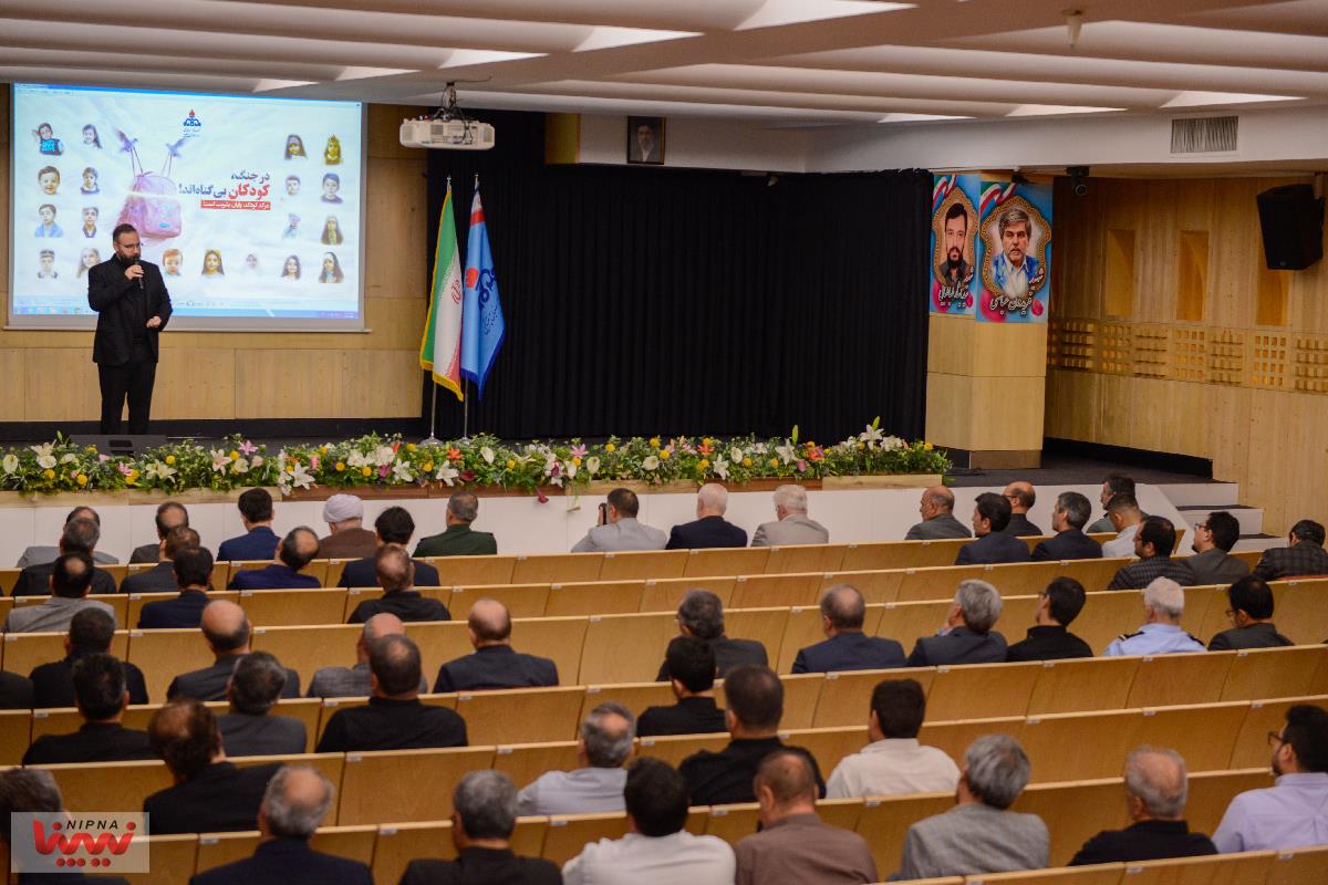 آیین گرامیداشت شهدای جنگ تحمیلی ۱۲ روزه و پاسداشت یاد شهدای اقتدار و اتحاد ملی 10