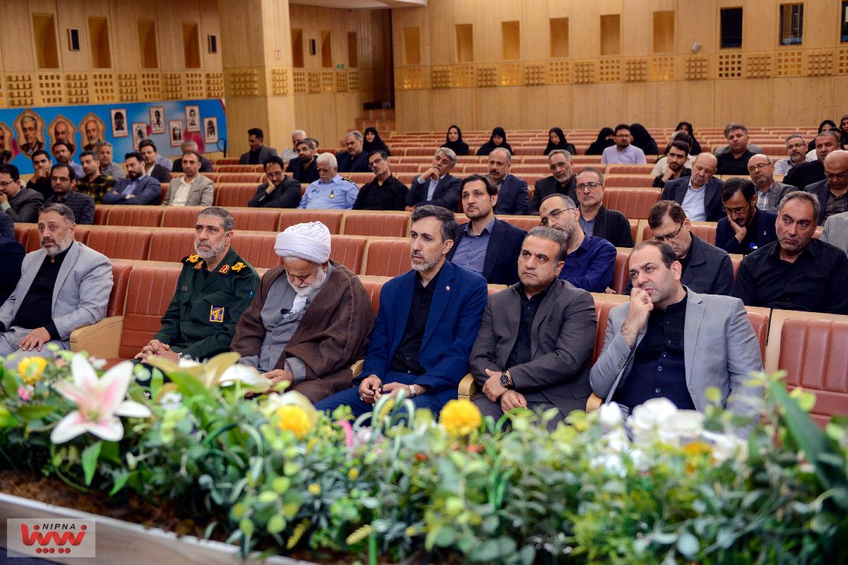 آیین گرامیداشت شهدای جنگ تحمیلی ۱۲ روزه و پاسداشت یاد شهدای اقتدار و اتحاد ملی 9