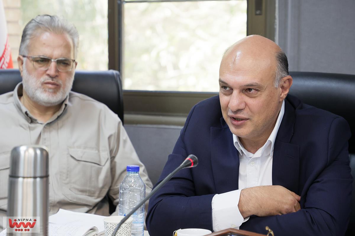 نشست معاون وزیر نفت با پژوهشگران و کارشناسان شرکت پژوهش و فناوری پتروشیمی 8