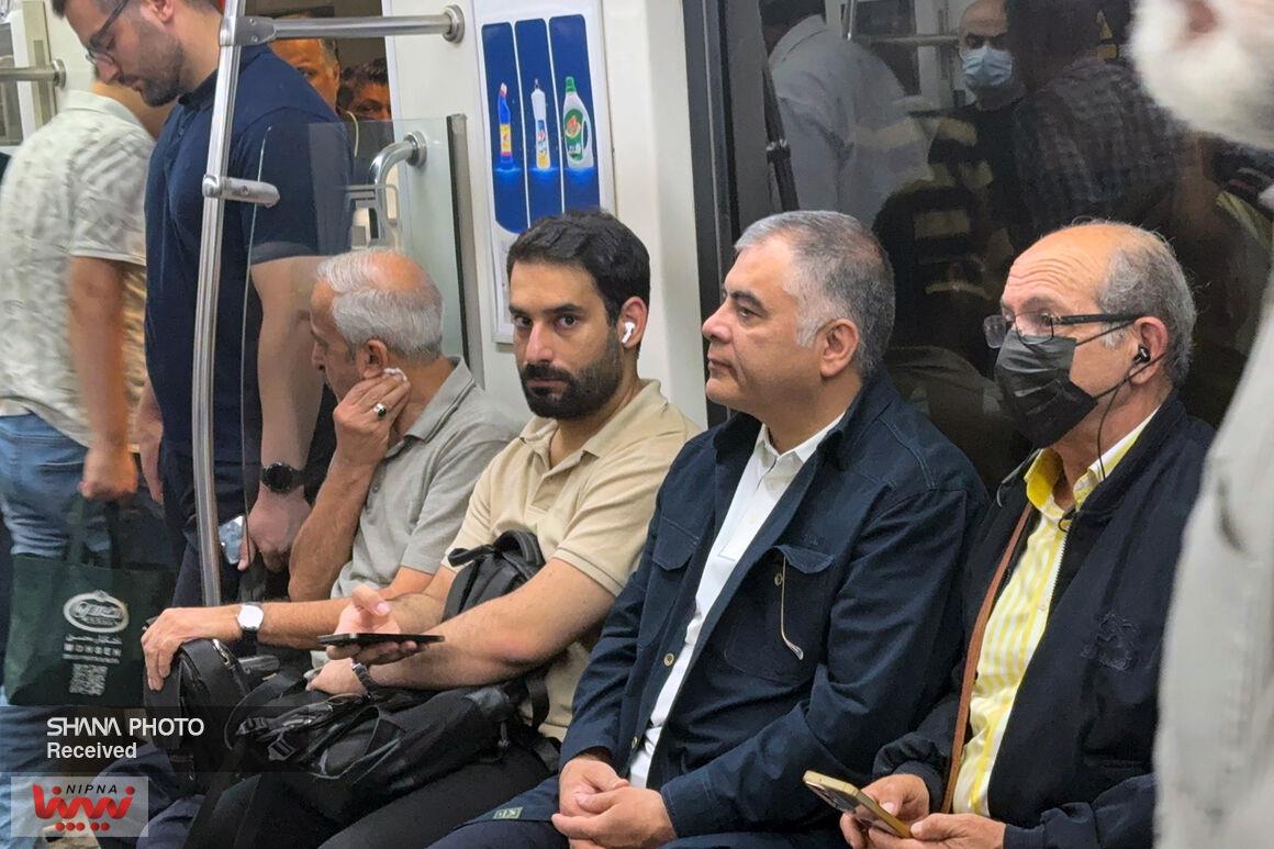 مشارکت وزیر نفت در پویش «یک روز بدون خودرو» 6