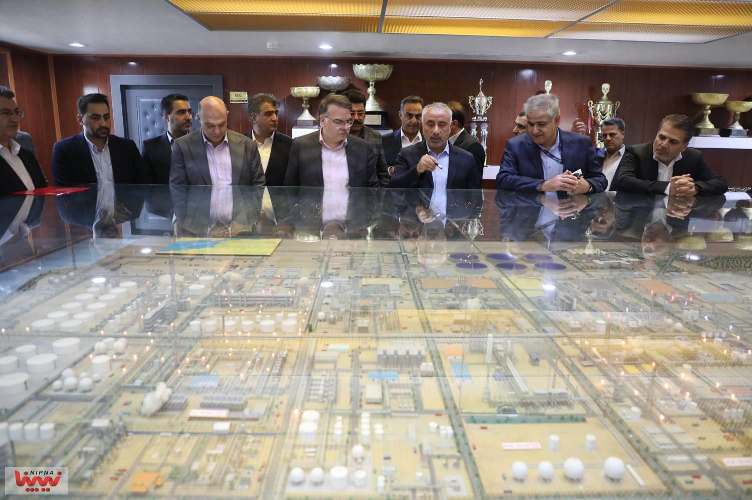 بازدید معاون وزیر نفت از پتروشیمی بندر امام 6