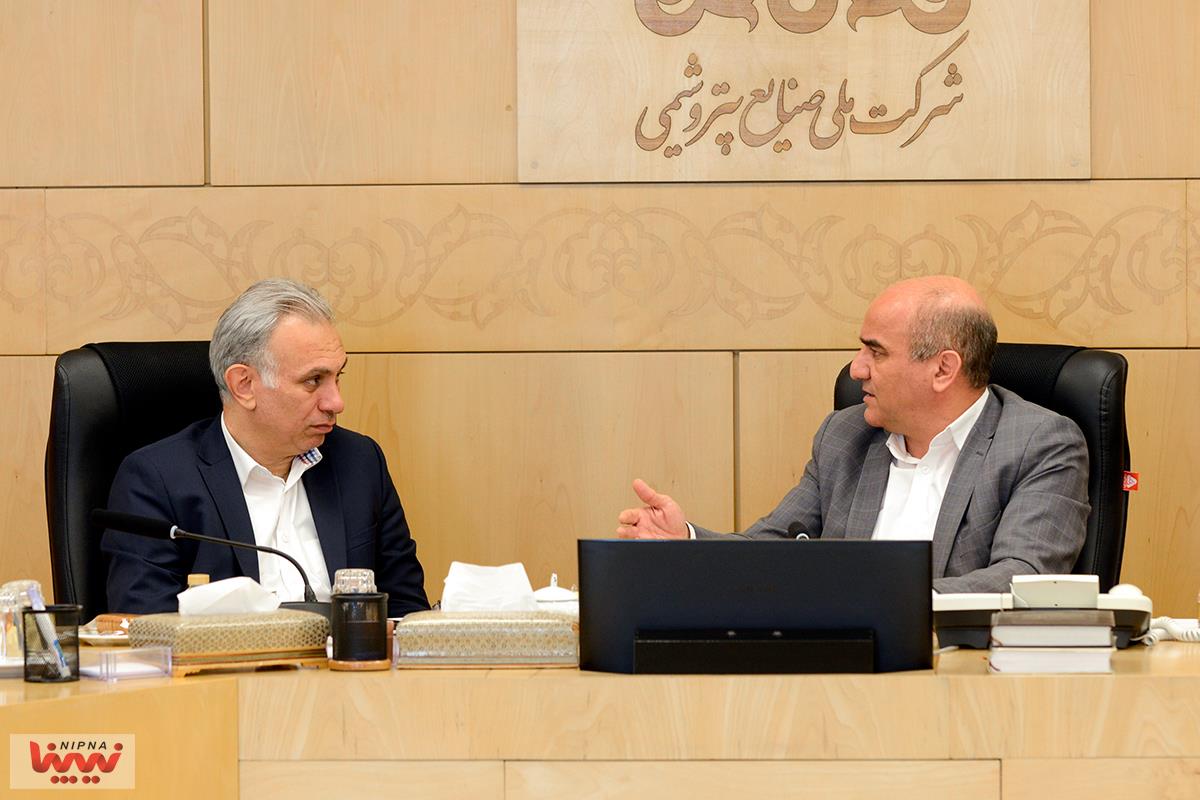 برگزاری گردهمایی مدیران فناوری اطلاعات وزارت نفت و شرکت های تابعه، به میزبانی شرکت ملی صنایع پتروشیمی 10
