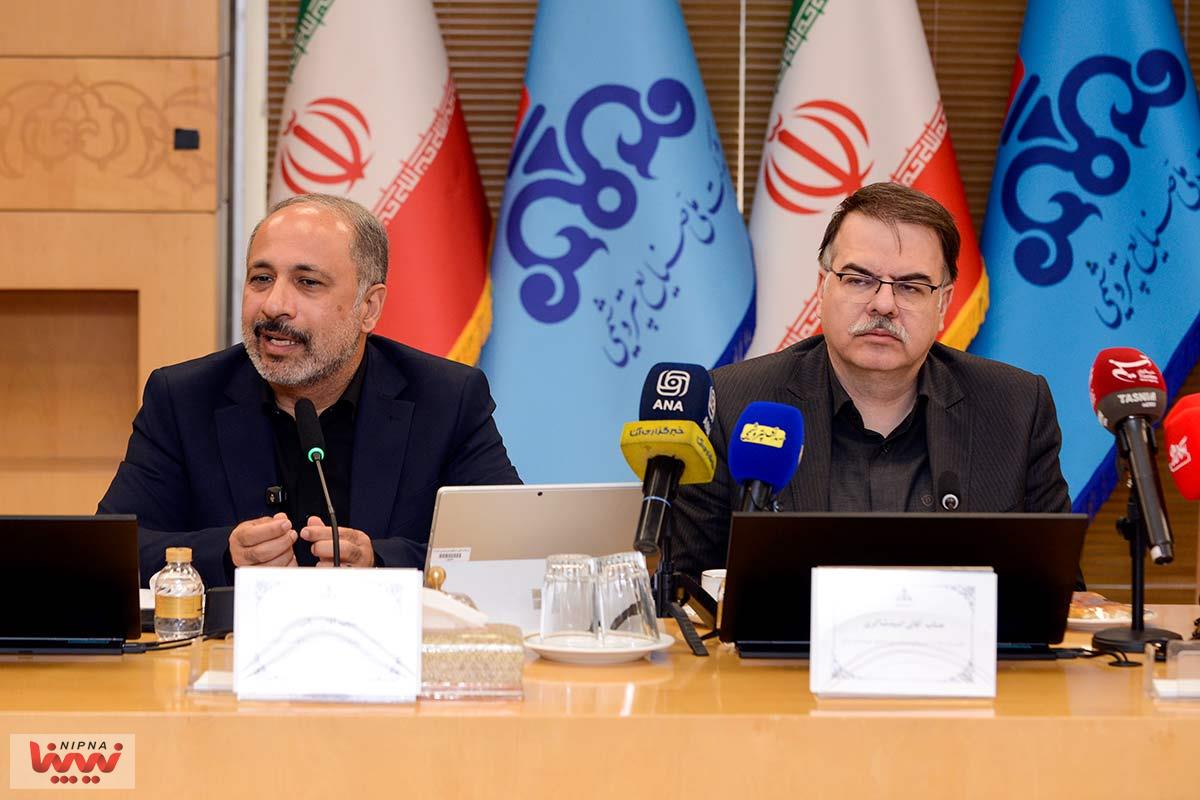 مراسم امضا تفاهم نامه و رونمایی از کتاب پویش نبض انرژی 23